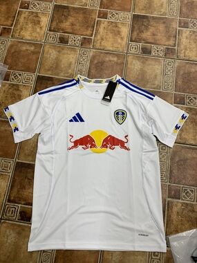 Adidas Leeds United 2025/26 Jersey Size M